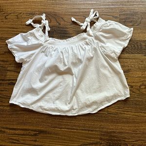 Adorable petite top-Never worn!